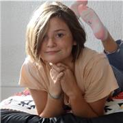 Besoin d’aide aux devoirs ? Je suis là pour ça.